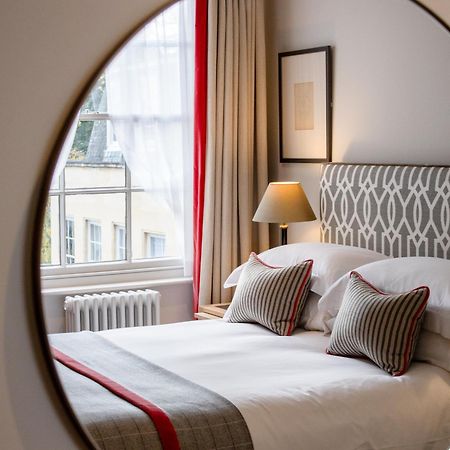 Old Bank Hotel Oxford Exterior photo A bedroom at the hotel