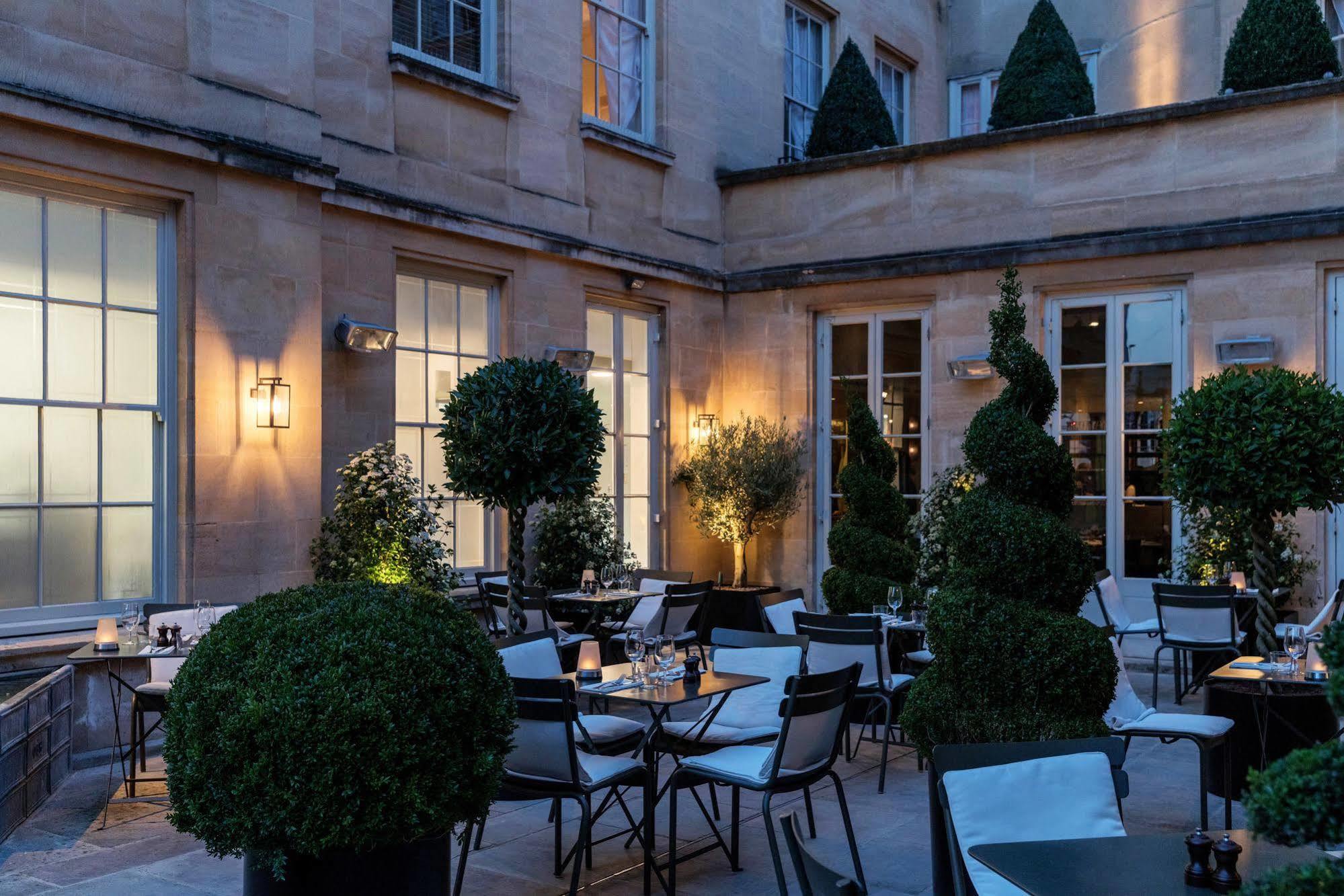Old Bank Hotel Oxford Exterior photo The courtyard at The Ivy, Bath